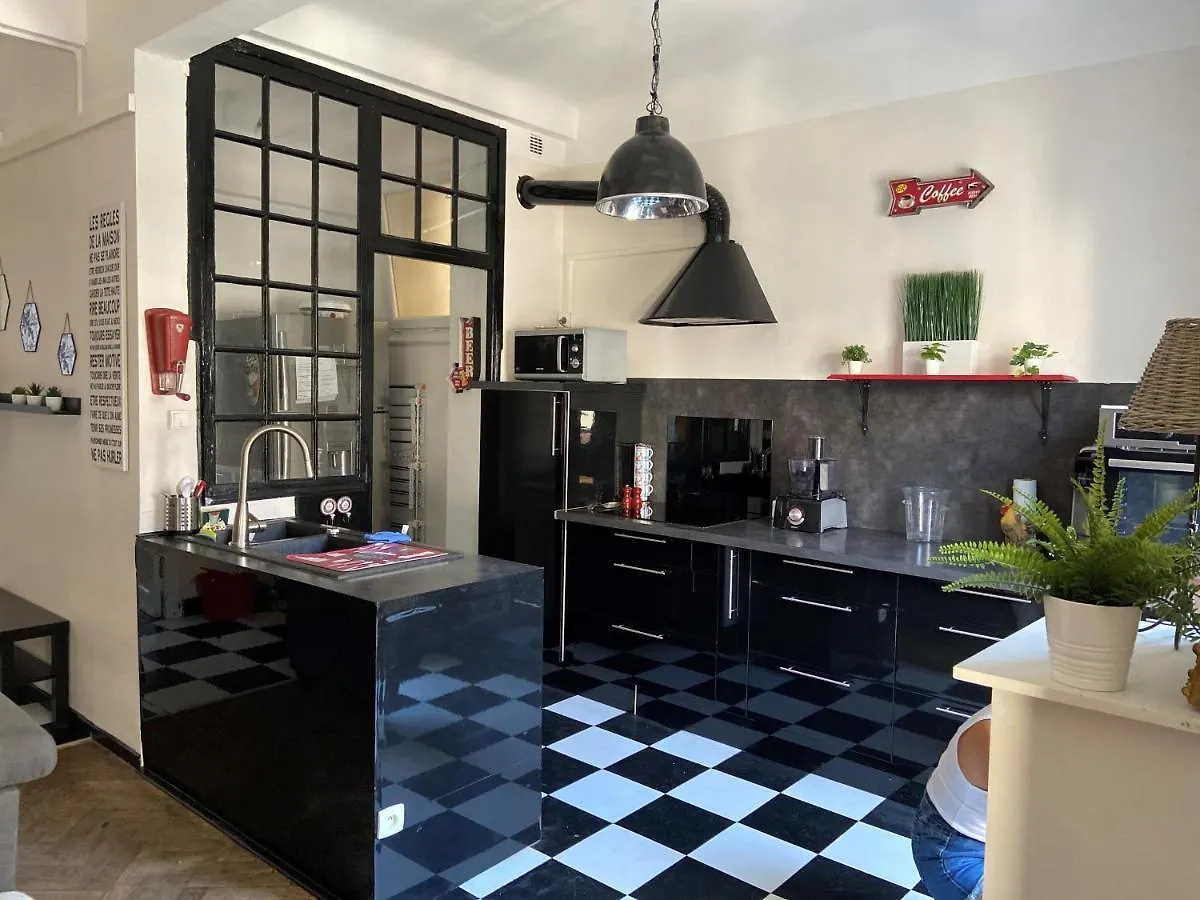 Casa Family, Appartement De Standing De 100M2, Proximite Du Centre-Ville, Port Et Gare Tgv Toulon 0*,