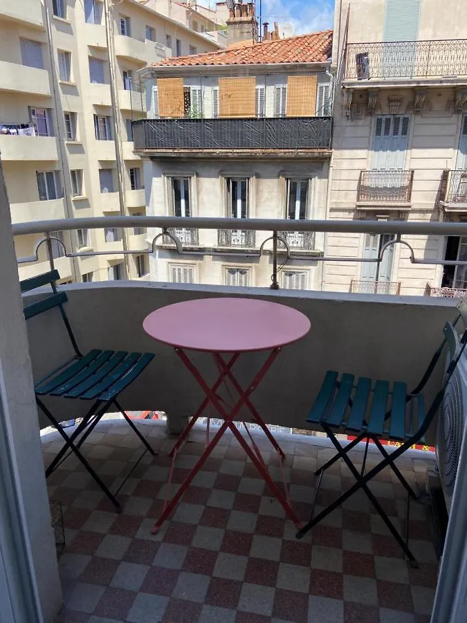 Casa Family, Appartement De Standing De 100M2, Proximite Du Centre-Ville, Port Et Gare Tgv Toulon